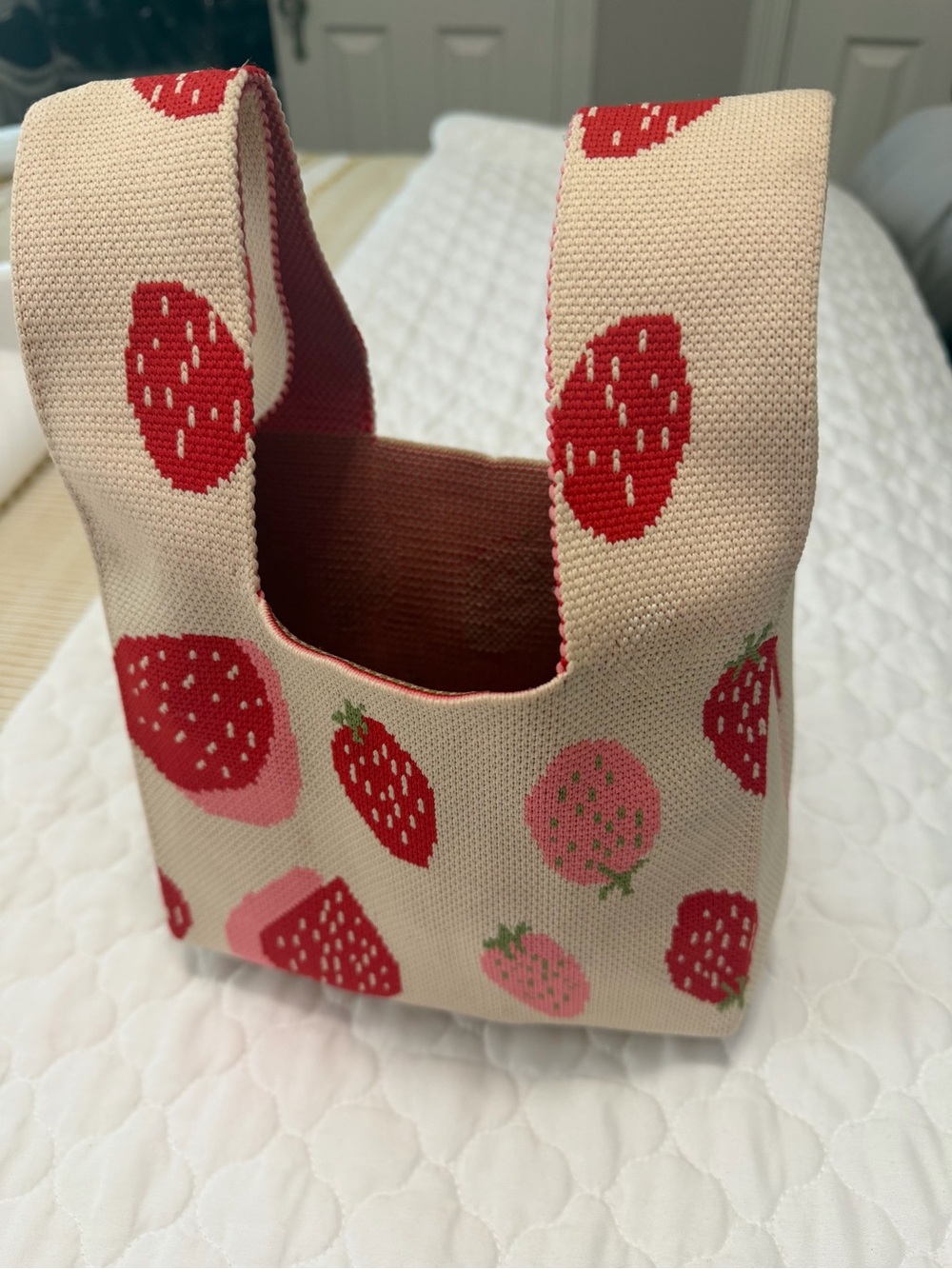 Strawberry Knit Tote Bag - Pink and Red